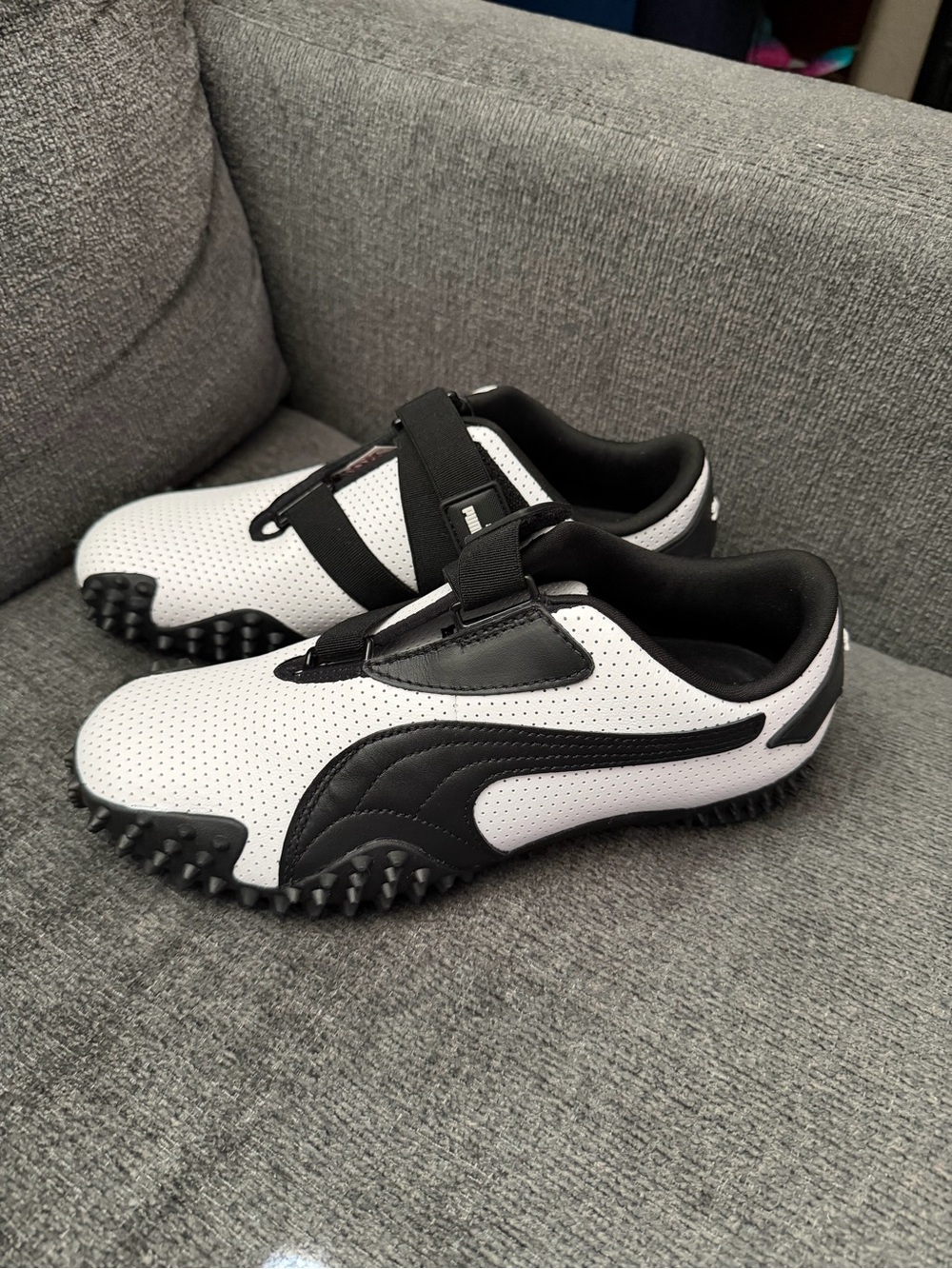 Puma Mostro Perforated Sneakers Ortholite Shoe Black And White Womens 8 - Picture 2 of 6